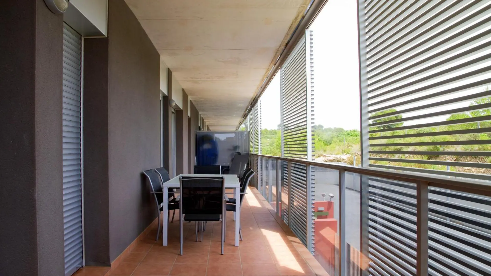 Rentalmar Paradise Families Only Con Parking Салоу Апартаменты