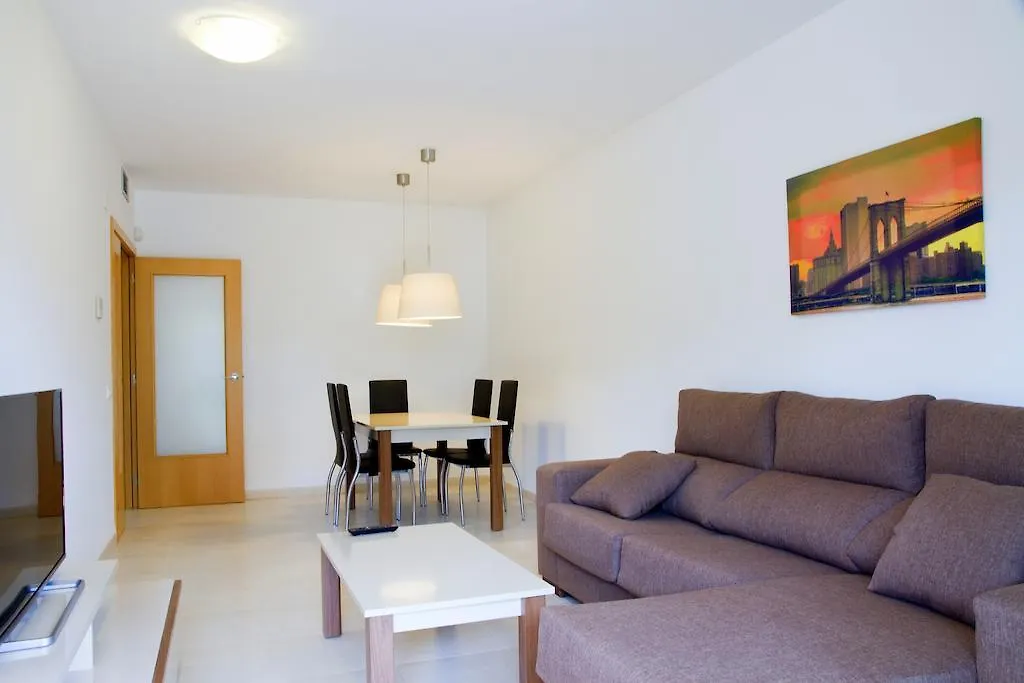 Rentalmar Paradise Families Only Con Parking Салоу Апартаменты
